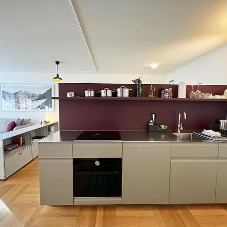 302 - Zentrales * エンゲルベルク